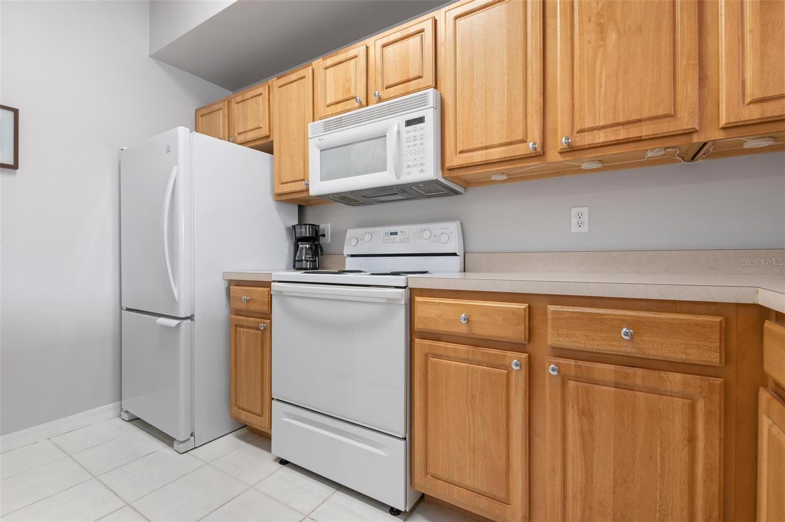 5681 BENTGRASS DR #204 — photo 13