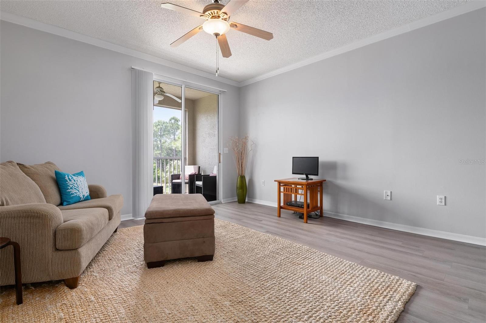 5681 BENTGRASS DR #204 — photo 6