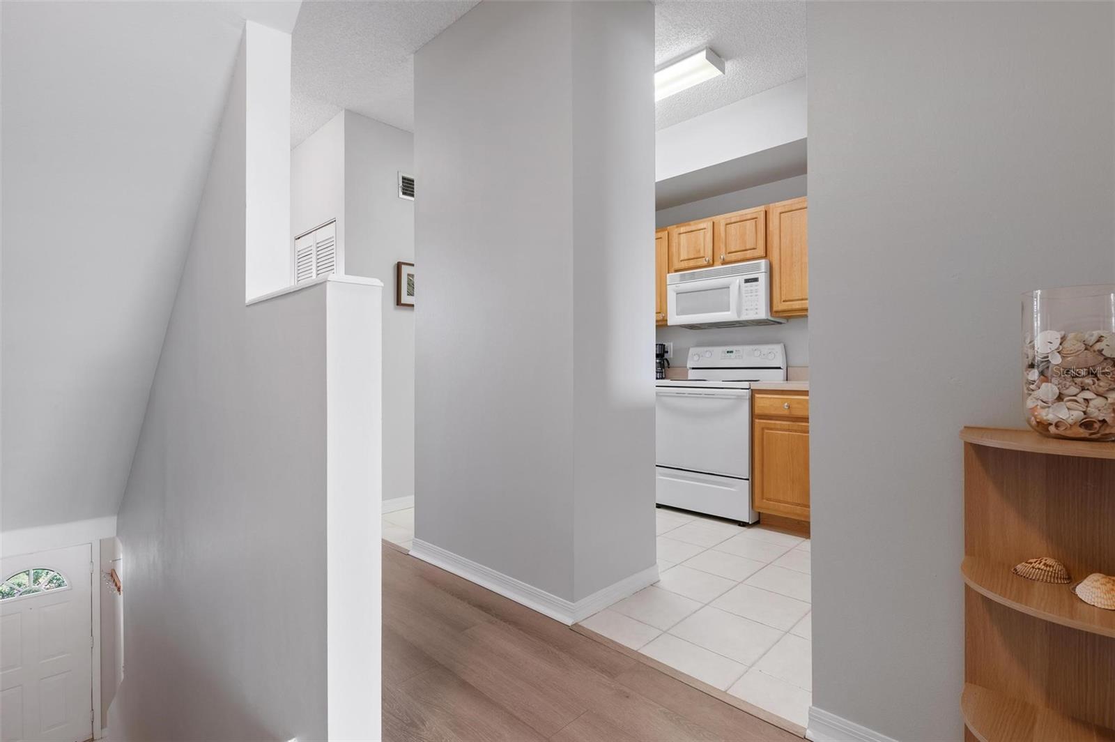 5681 BENTGRASS DR #204 — photo 15