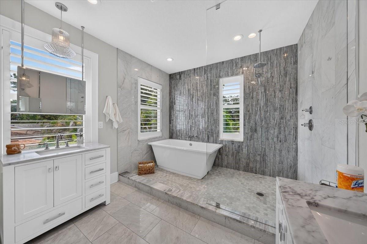 1308 W PLYMOUTH ST — photo 43
