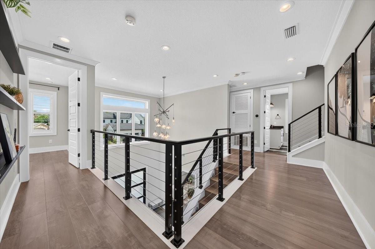 1308 W PLYMOUTH ST — photo 29