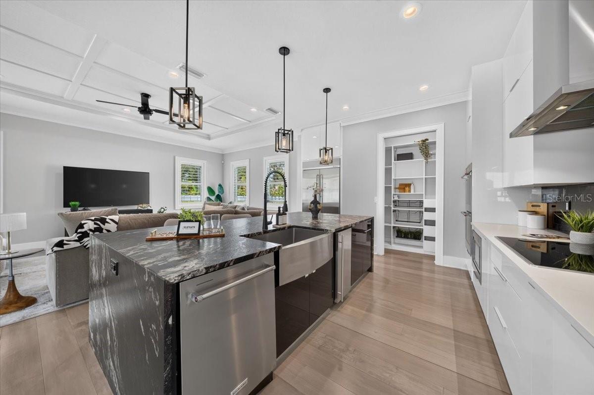 1308 W PLYMOUTH ST — photo 11