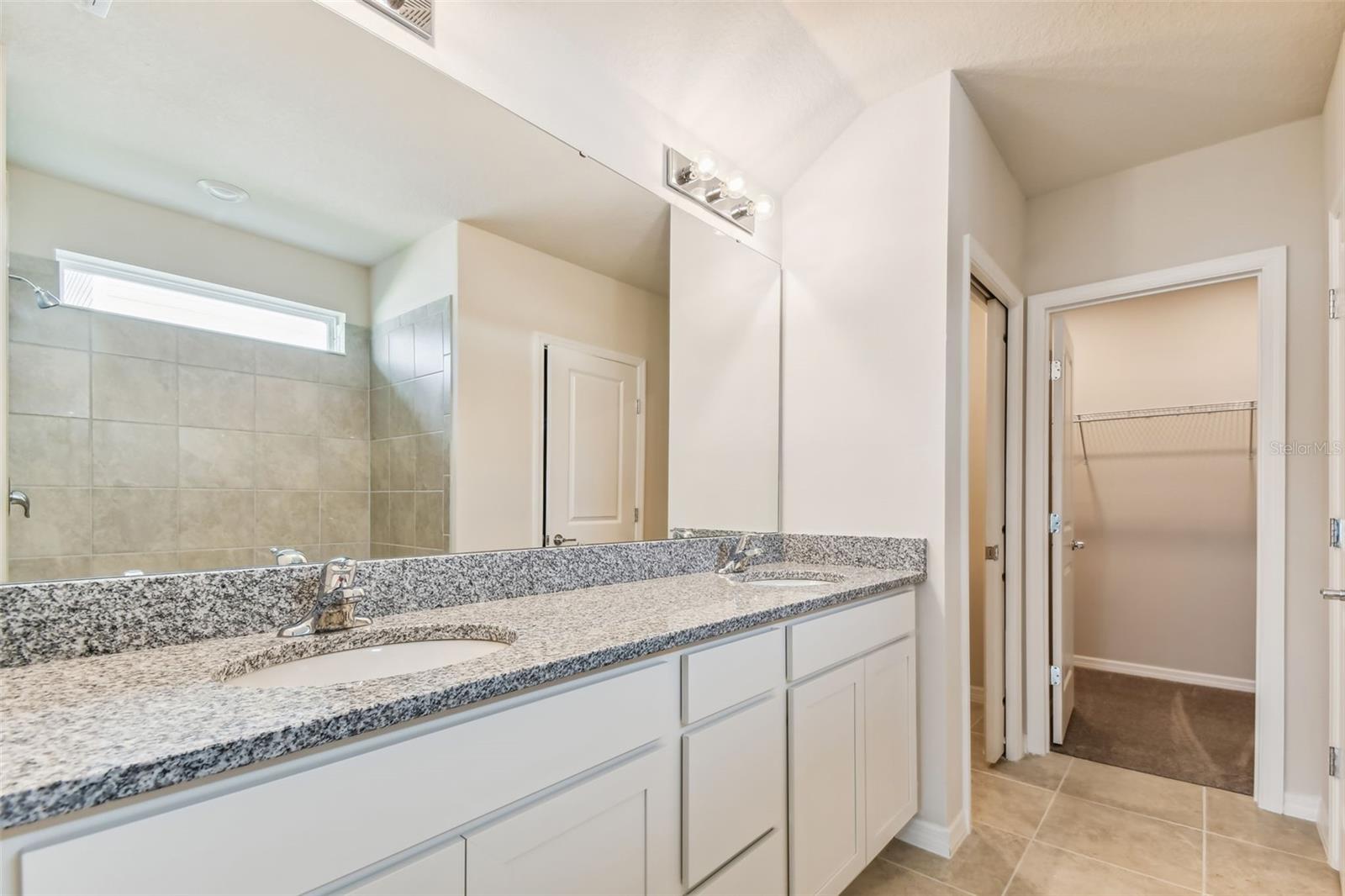 6586 ASBURY BARNES ST — photo 9