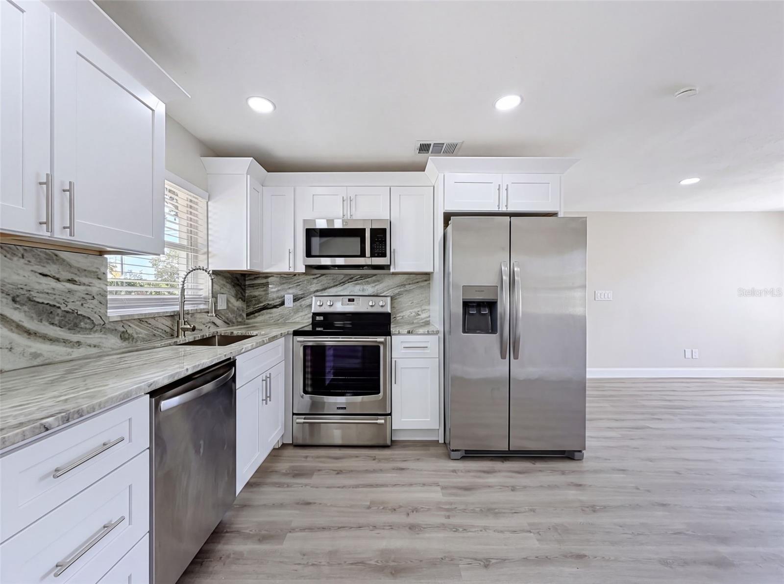 14998 MOCKINGBIRD LN — photo 10