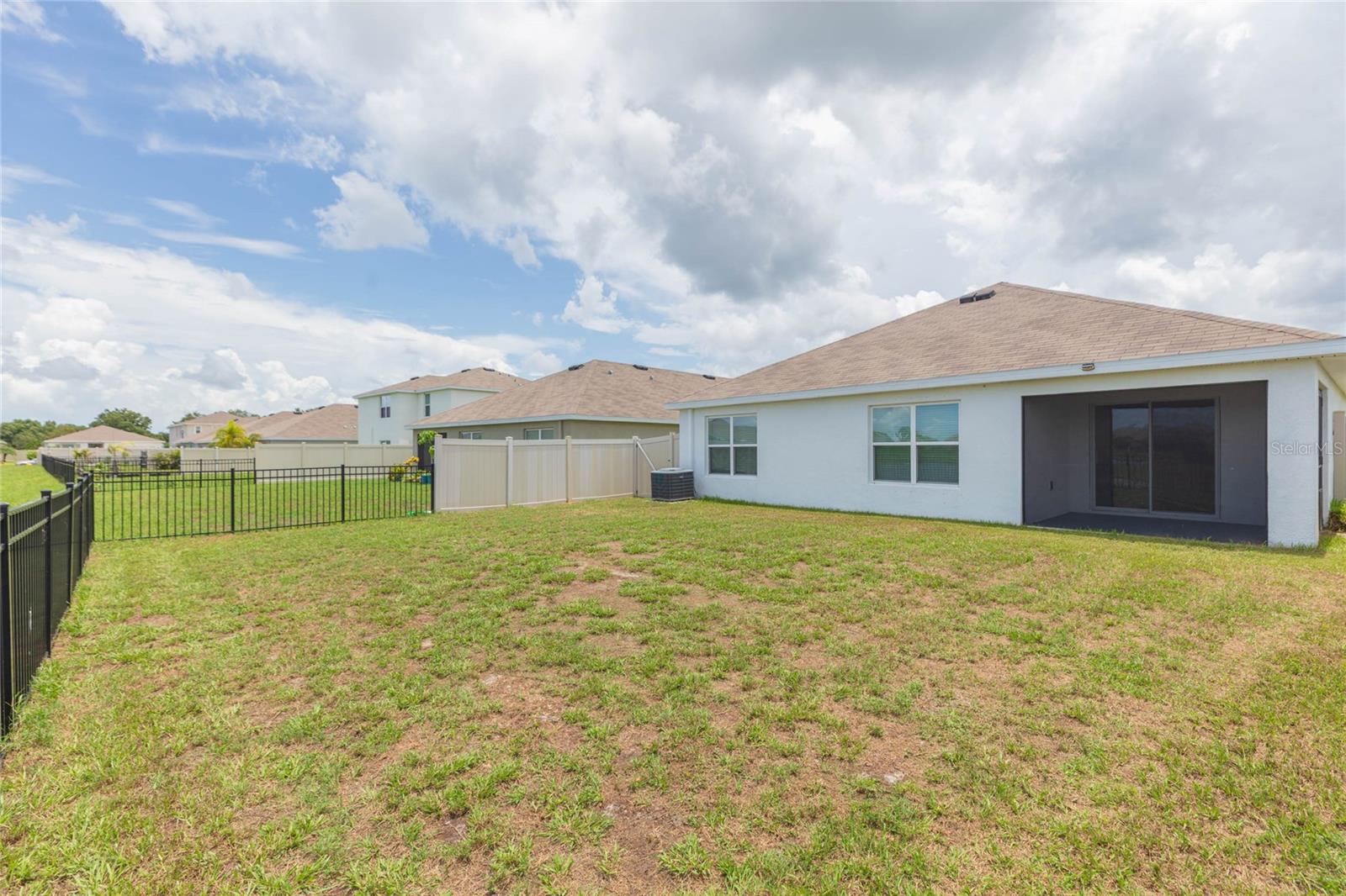10732 CHIPPEWA DR — photo 43