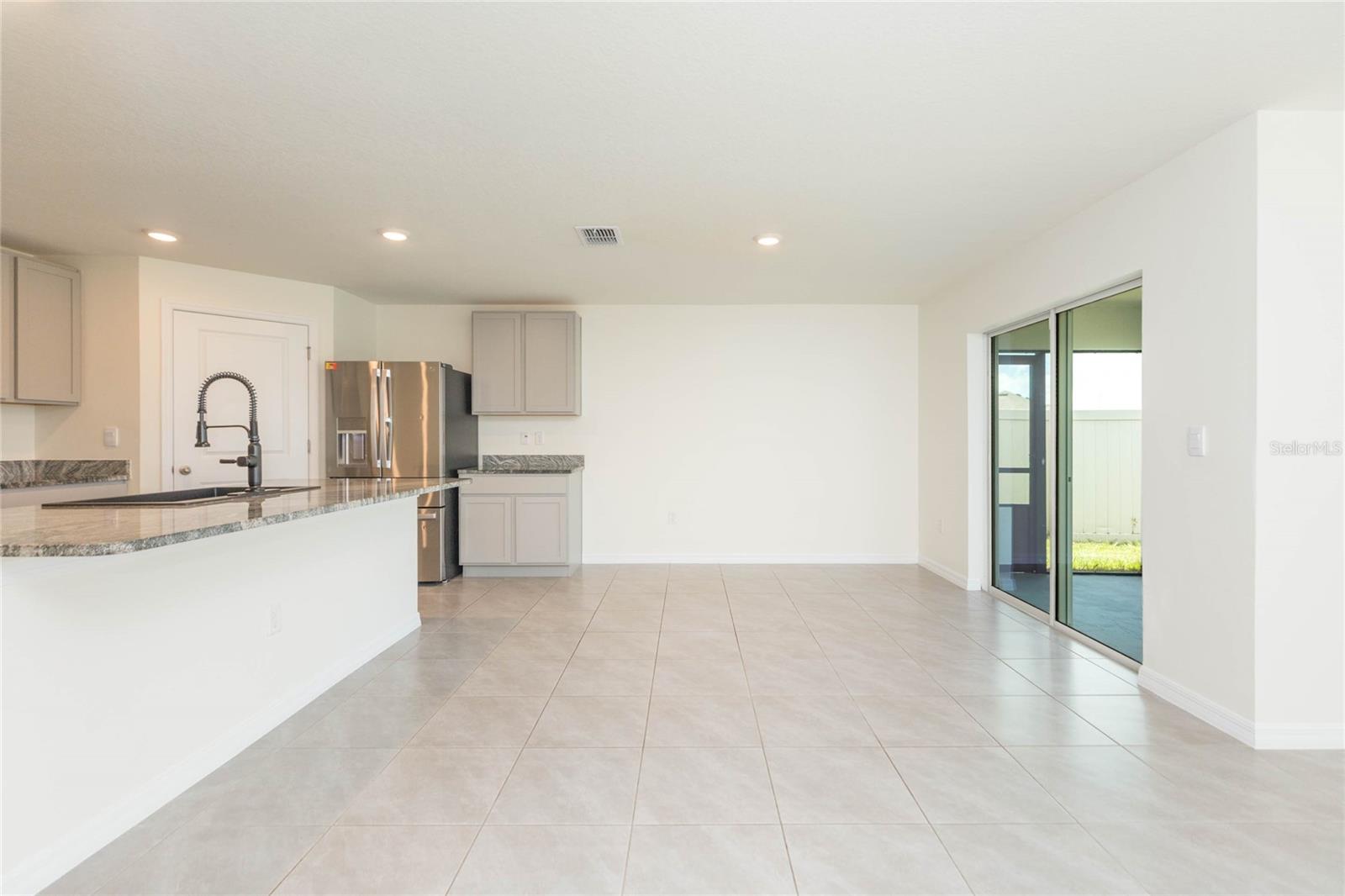 10732 CHIPPEWA DR — photo 14