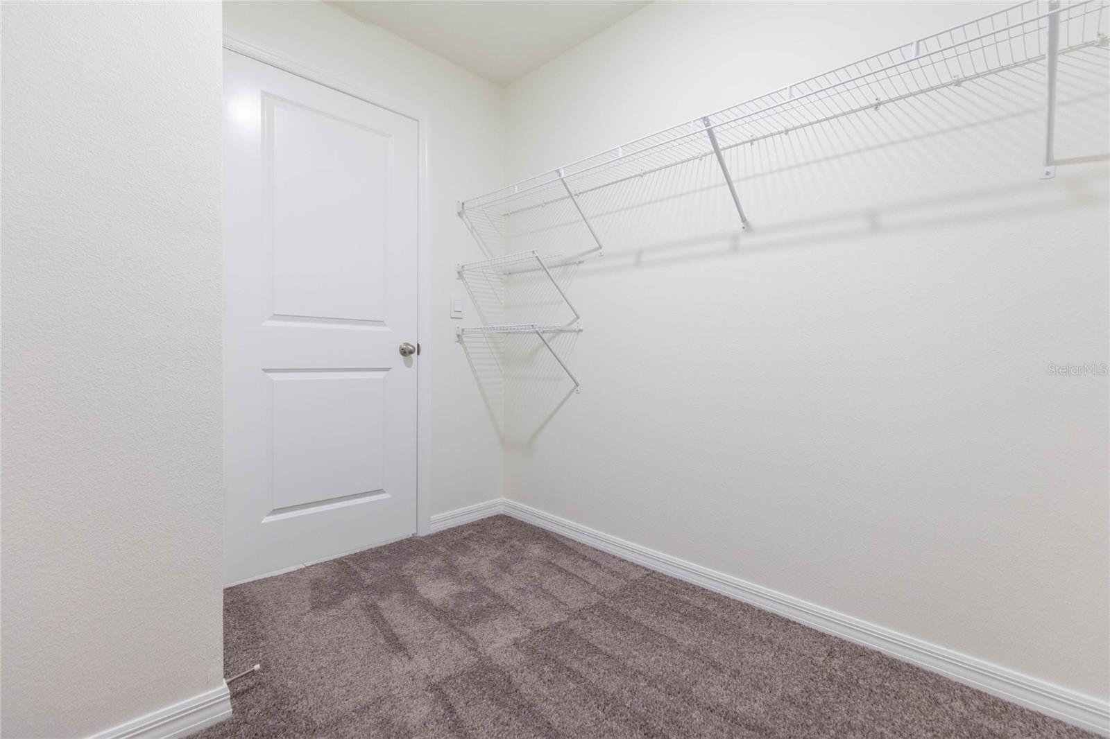 10732 CHIPPEWA DR — photo 27