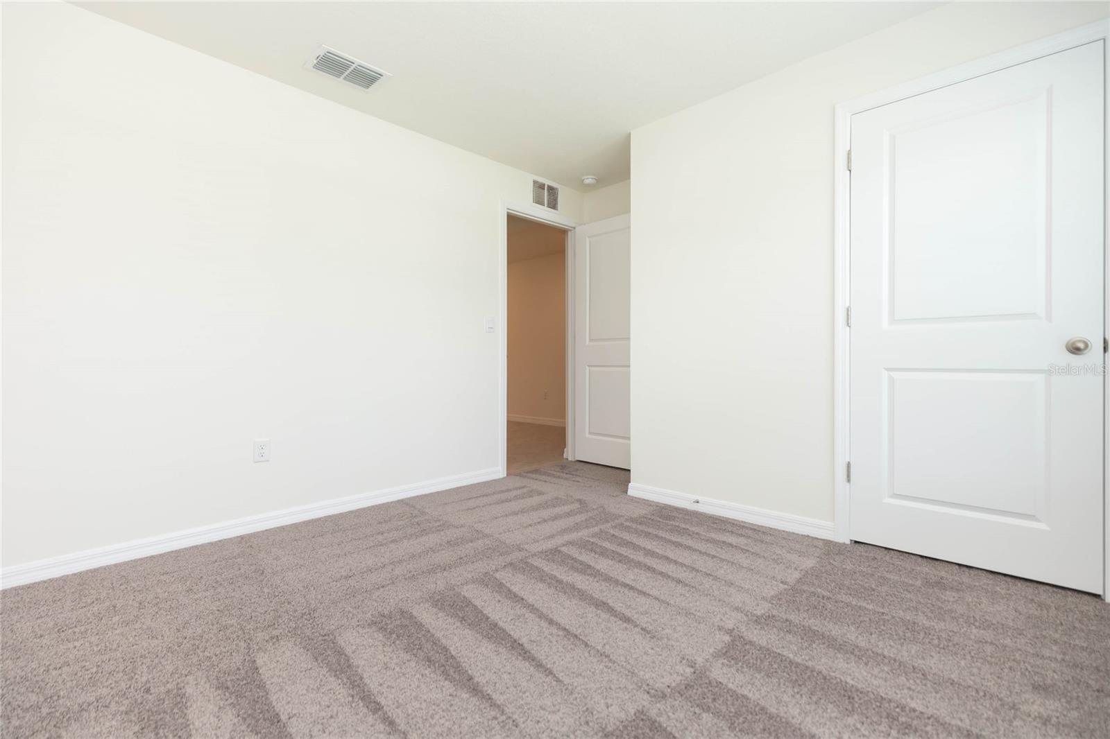 10732 CHIPPEWA DR — photo 29