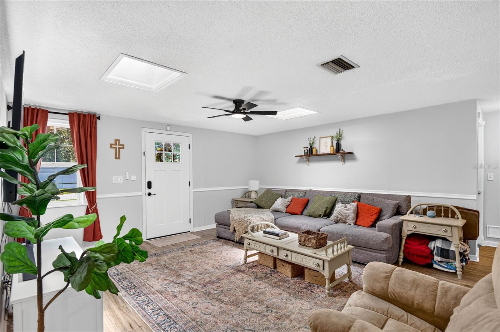 7235 ASTOR DR — photo 7
