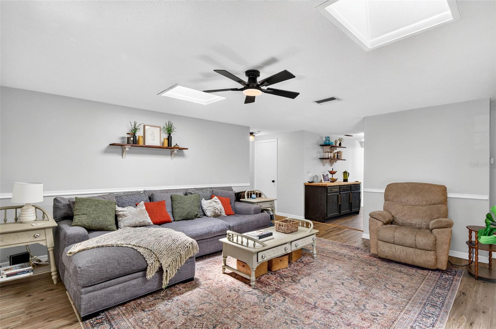 7235 ASTOR DR — photo 5