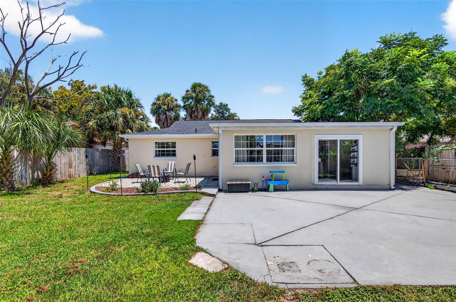 7235 ASTOR DR — photo 32