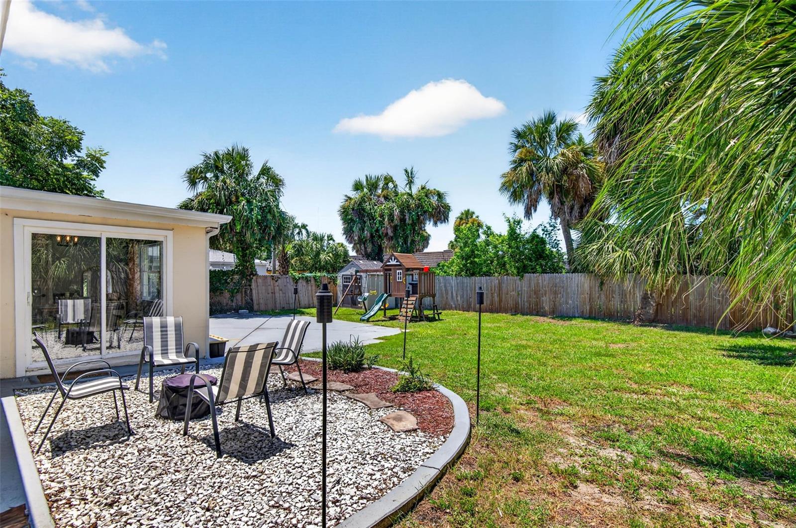 7235 ASTOR DR — photo 28