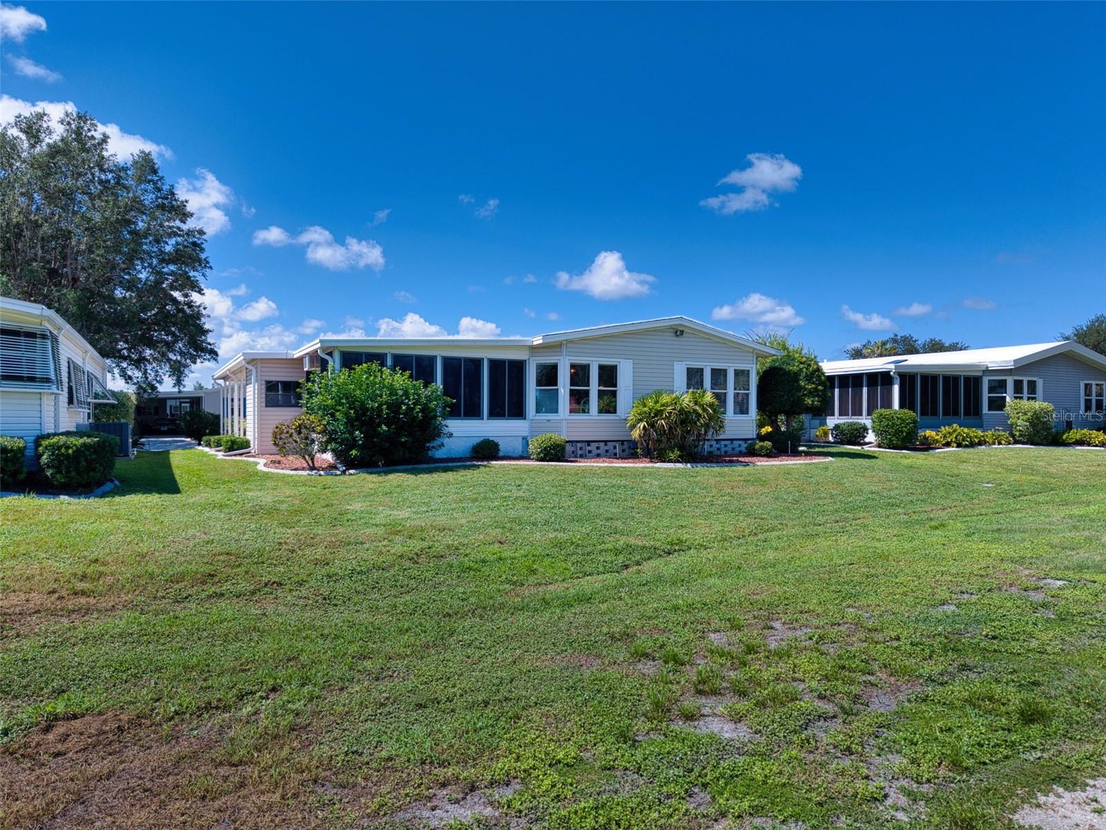 8530 COUNTESS AVENUE CIR — photo 25