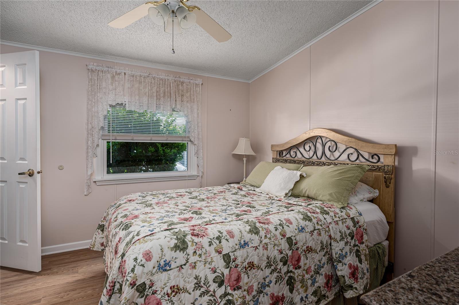8530 COUNTESS AVENUE CIR — photo 17