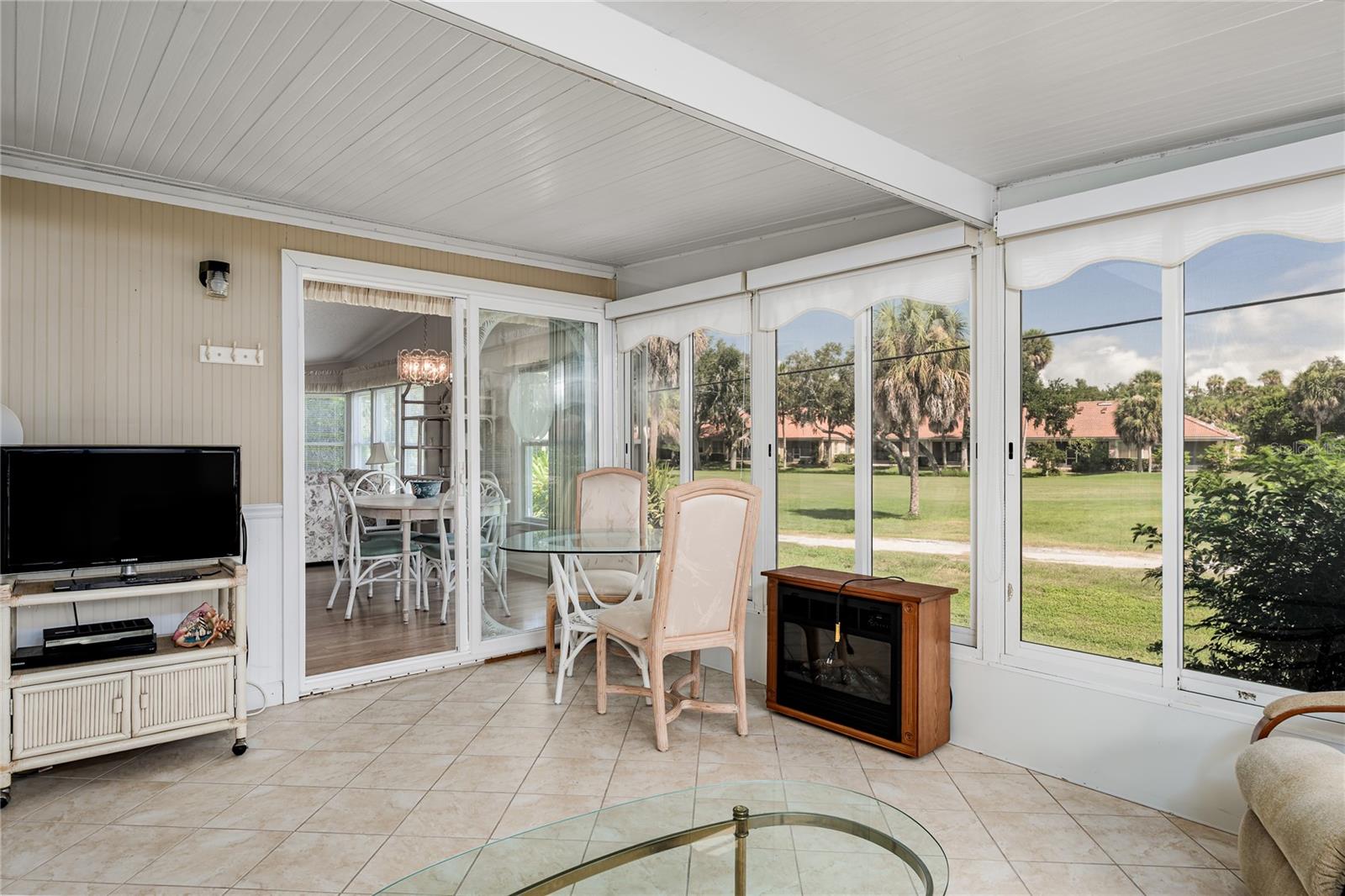 8530 COUNTESS AVENUE CIR — photo 11