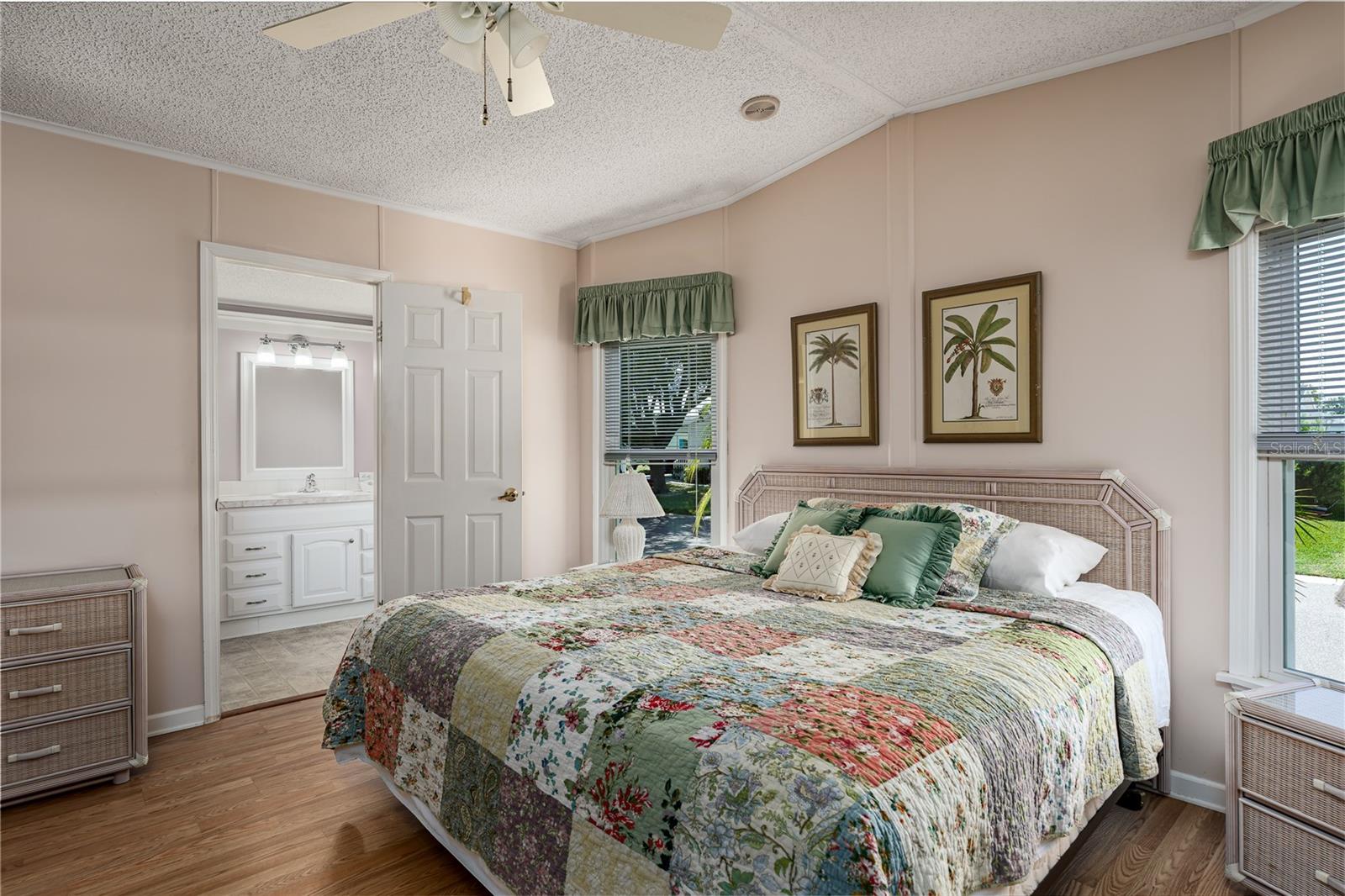 8530 COUNTESS AVENUE CIR — photo 14
