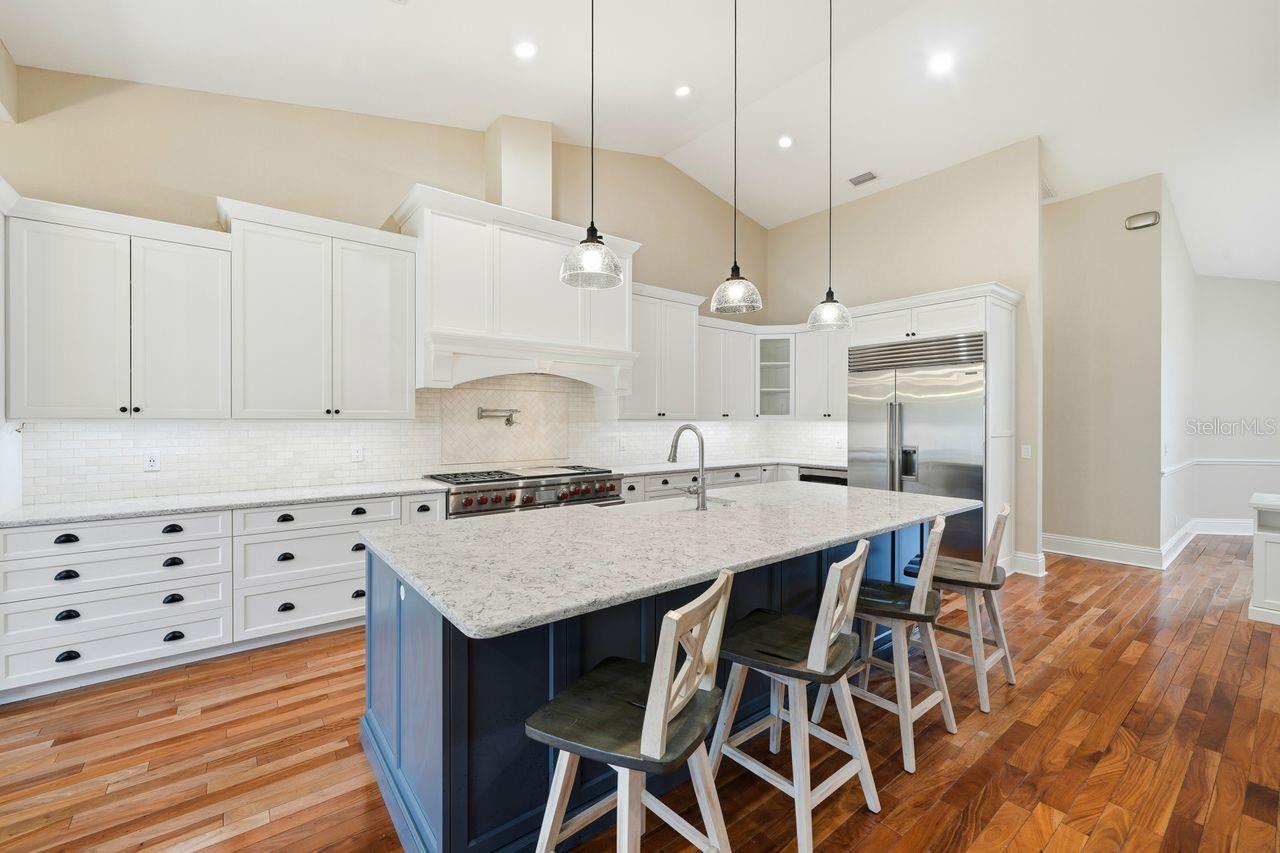 700 WESTFIELD CT — photo 18