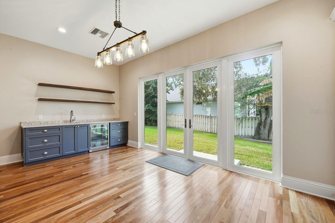 700 WESTFIELD CT — photo 27