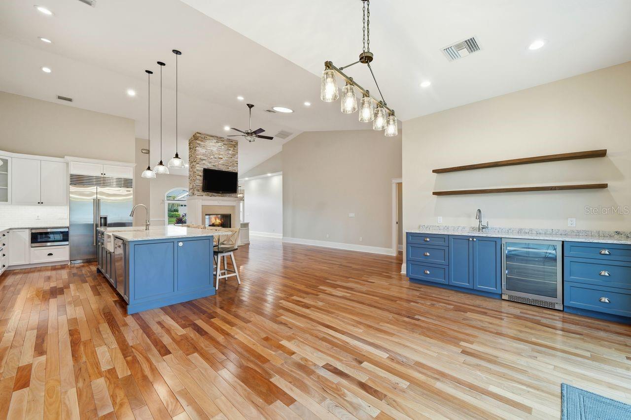700 WESTFIELD CT — photo 25