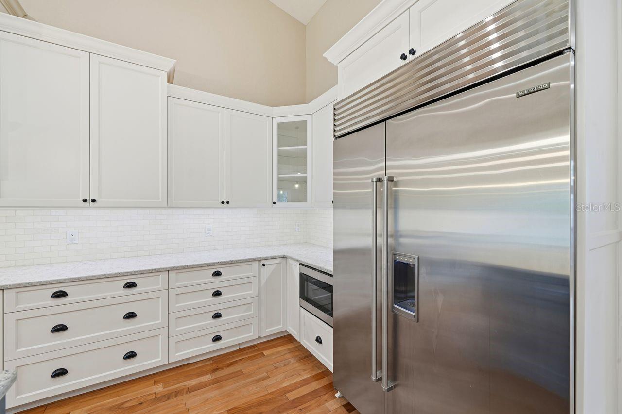 700 WESTFIELD CT — photo 23