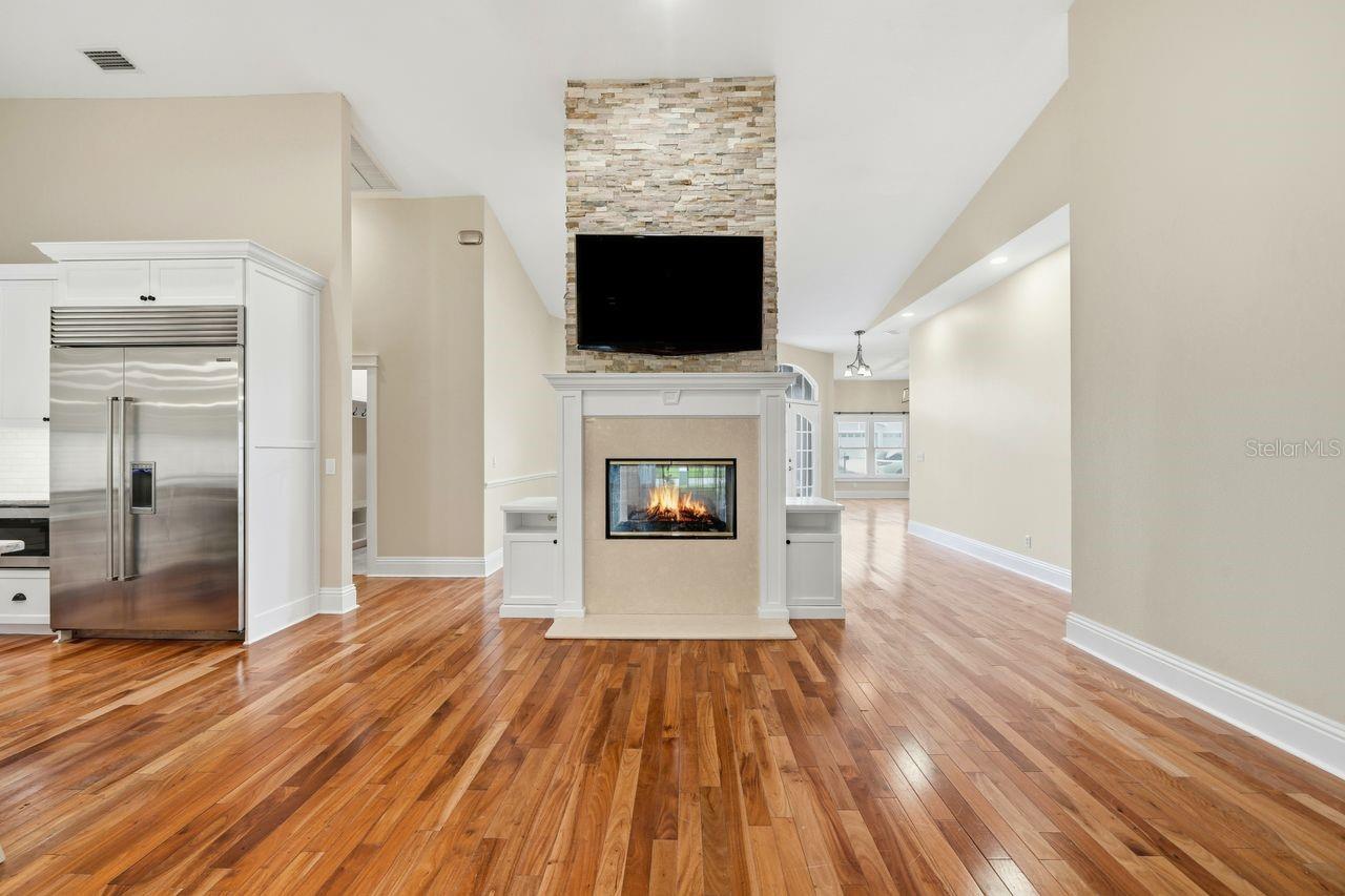 700 WESTFIELD CT — photo 11