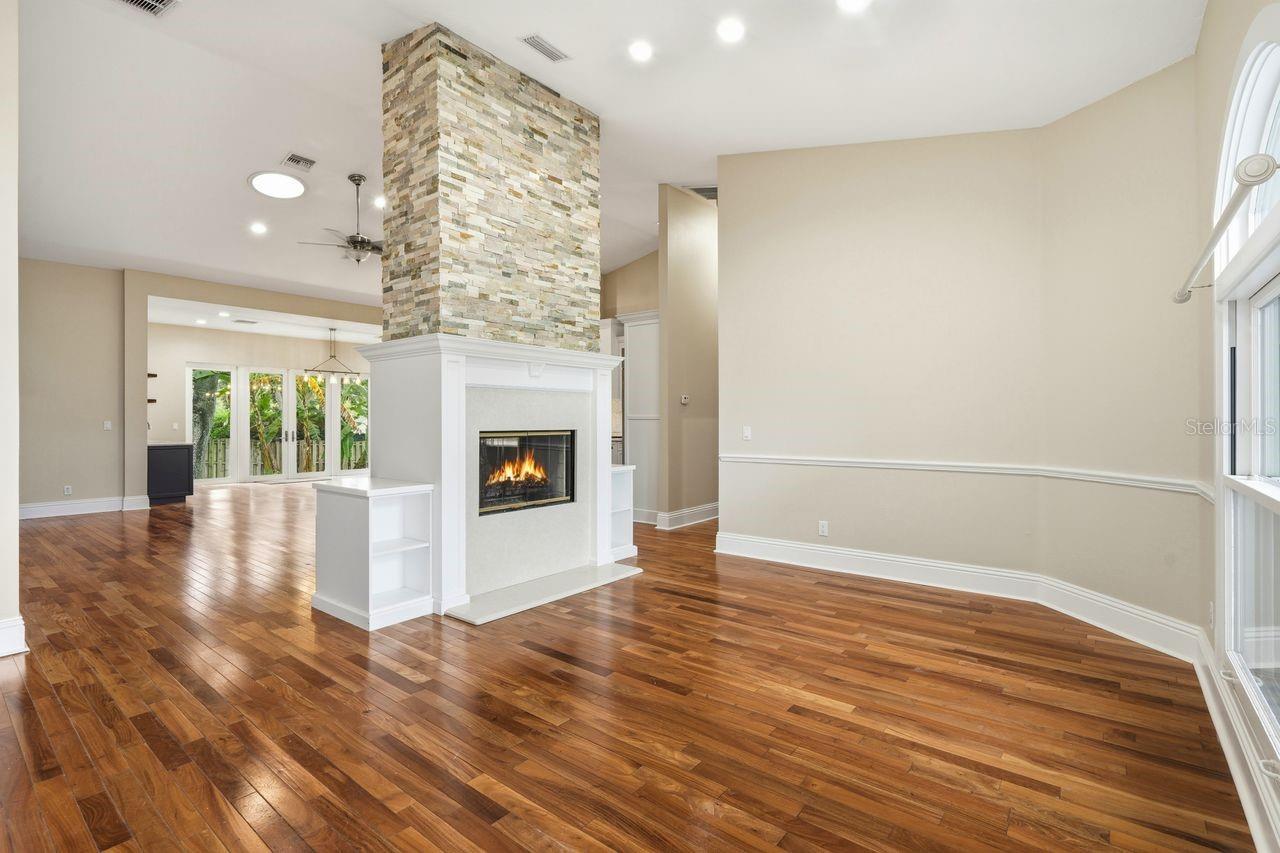 700 WESTFIELD CT — photo 6