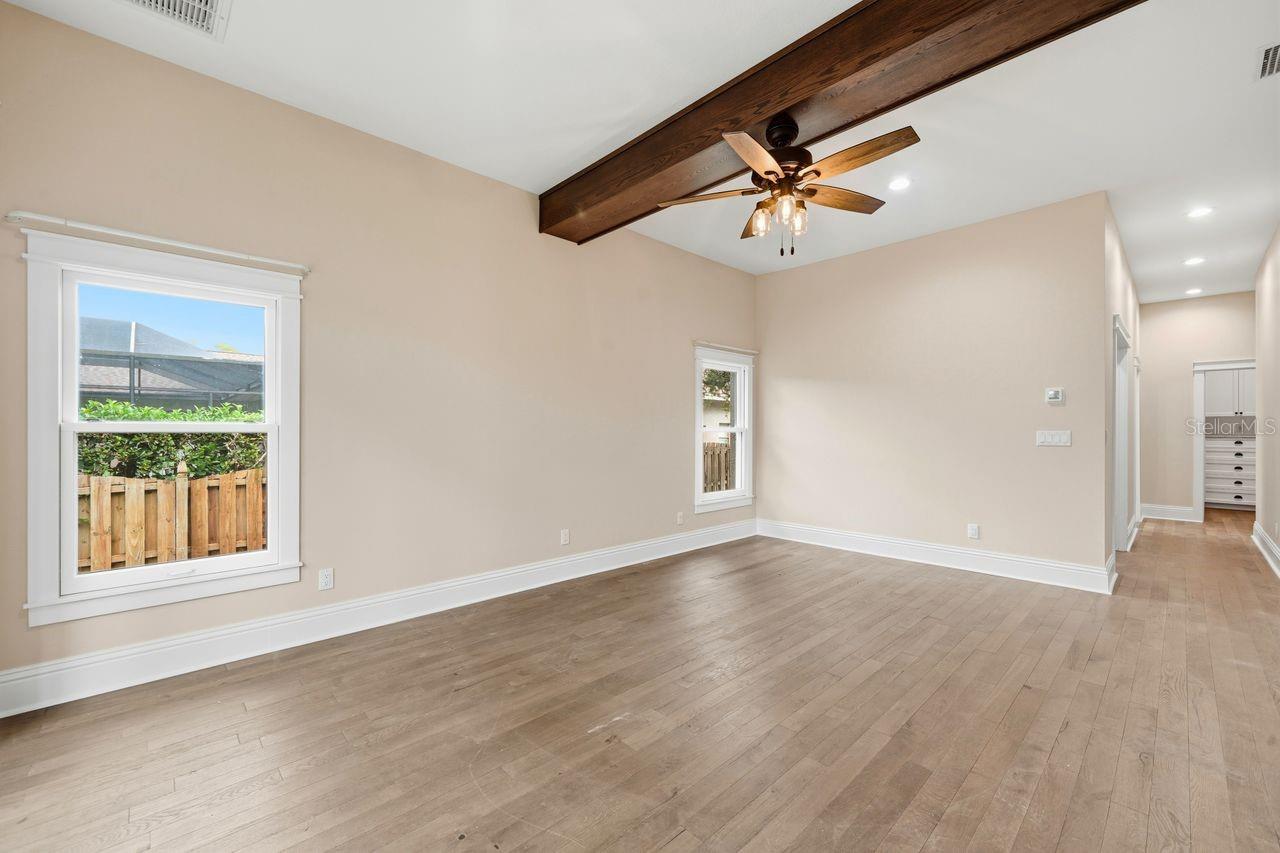 700 WESTFIELD CT — photo 32