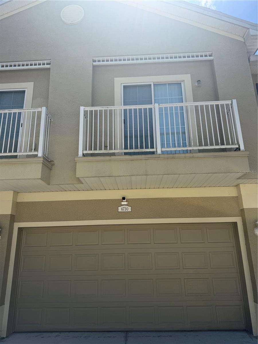 6730 EAGLE FEATHER DR — photo 3