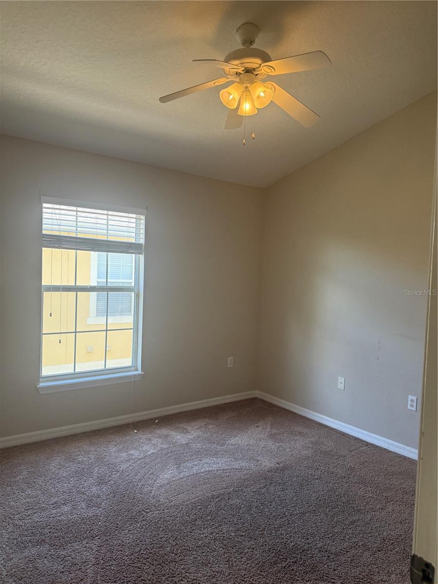 6730 EAGLE FEATHER DR — photo 33