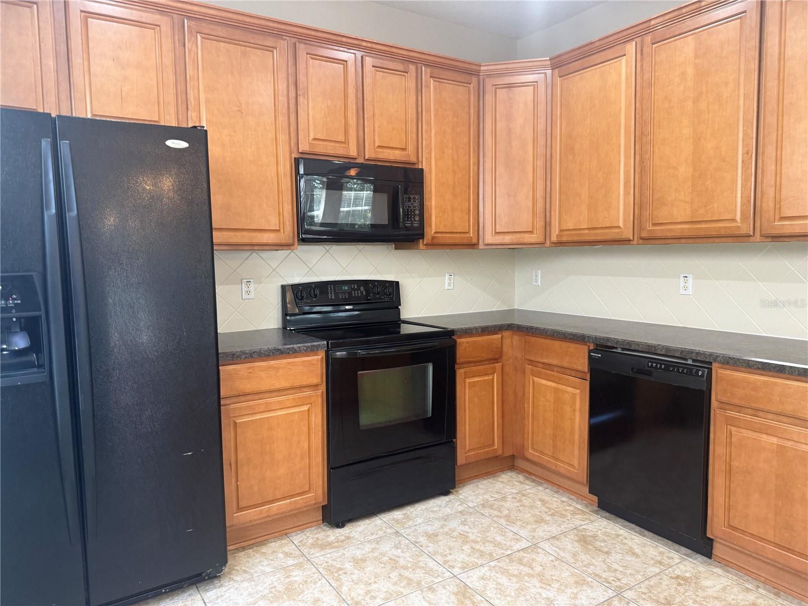 6730 EAGLE FEATHER DR — photo 20