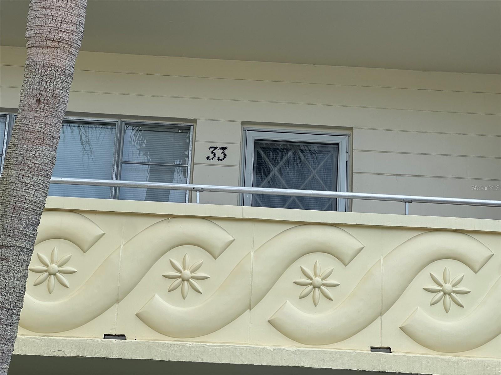 2361 ECUADORIAN WAY #33 — photo 2