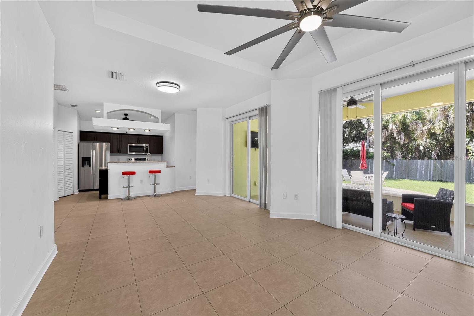 1816 RITA ST — photo 17