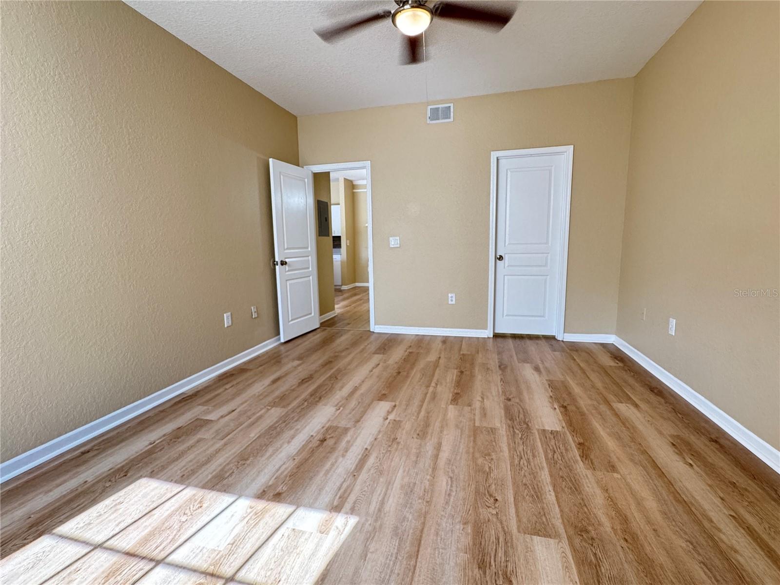 17102 CARRINGTON PARK DR #320 — photo 34
