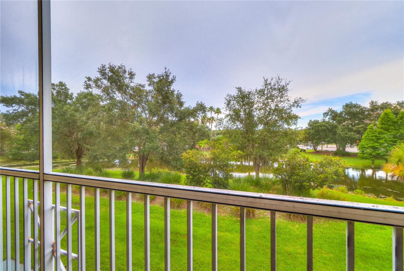 17102 CARRINGTON PARK DR #320 — photo 48