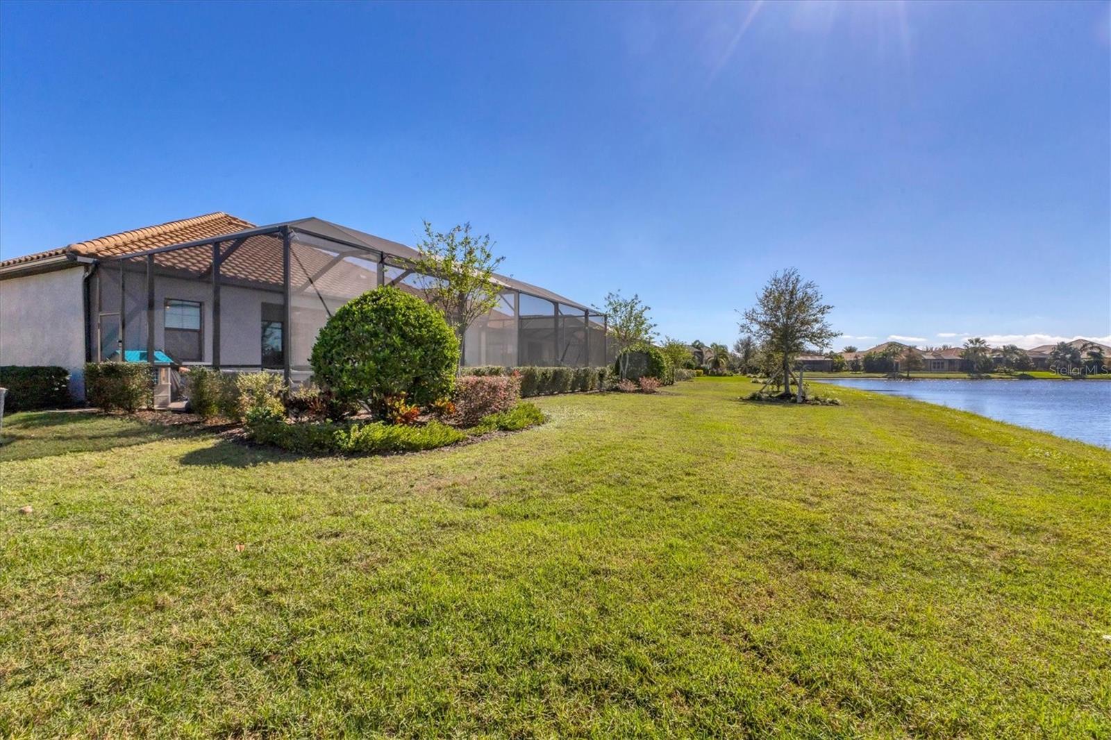 7028 HIGHGATE LN — photo 39