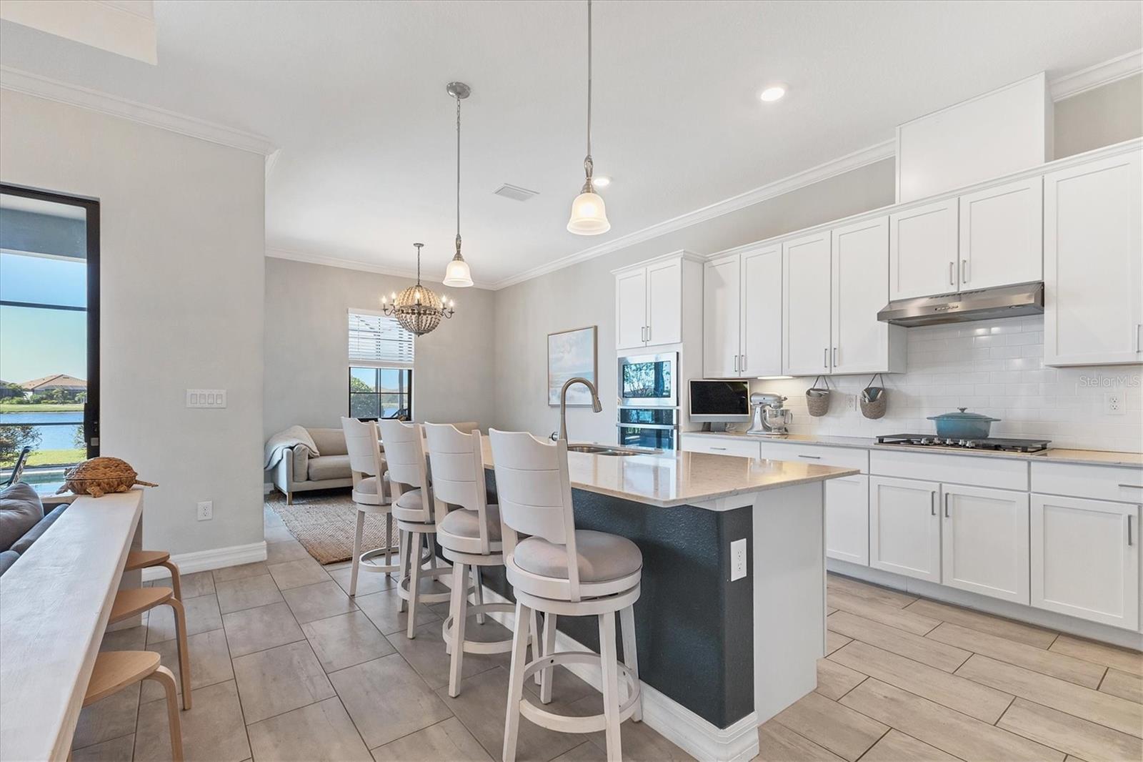 7028 HIGHGATE LN — photo 14