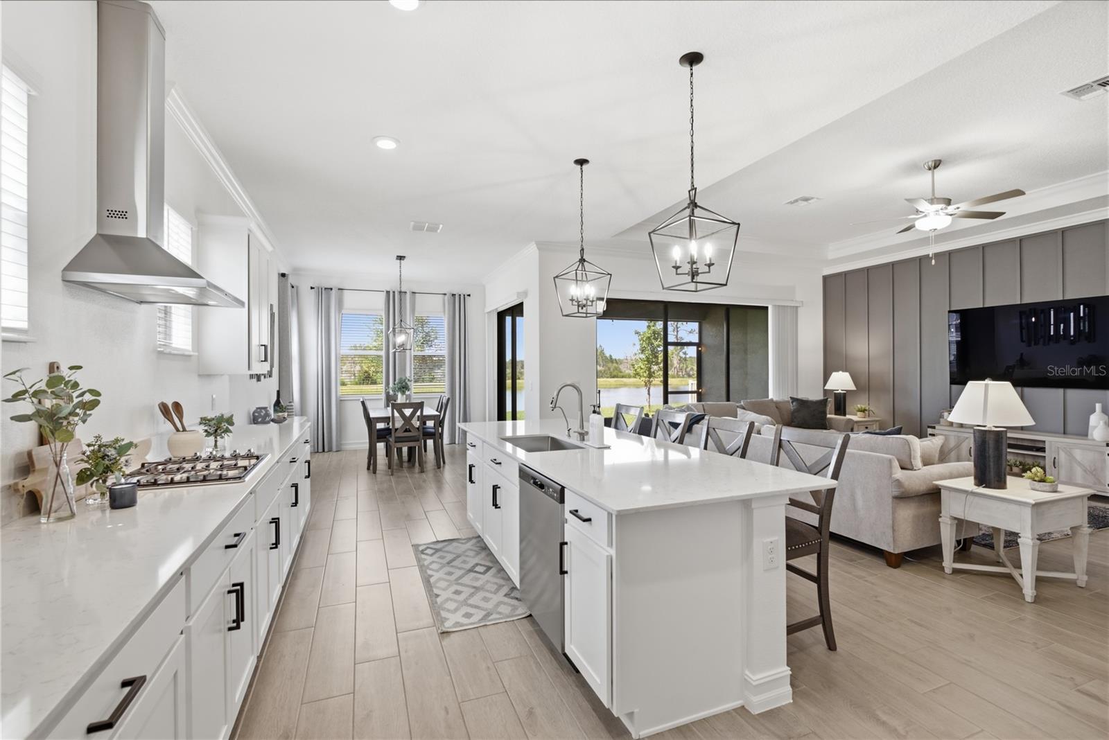 8908 LITTLE BLUESTEM DR — photo 17