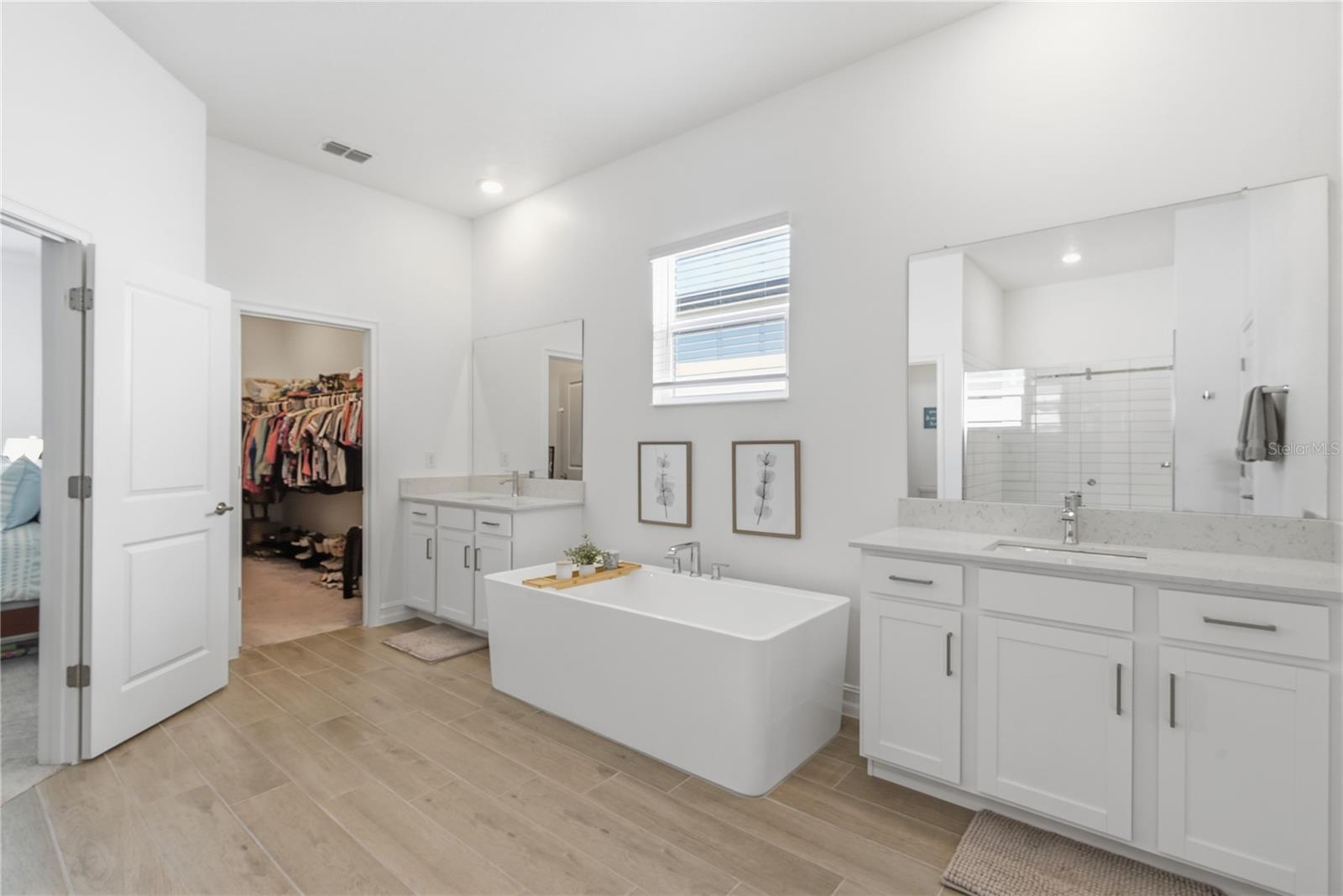 8908 LITTLE BLUESTEM DR — photo 26