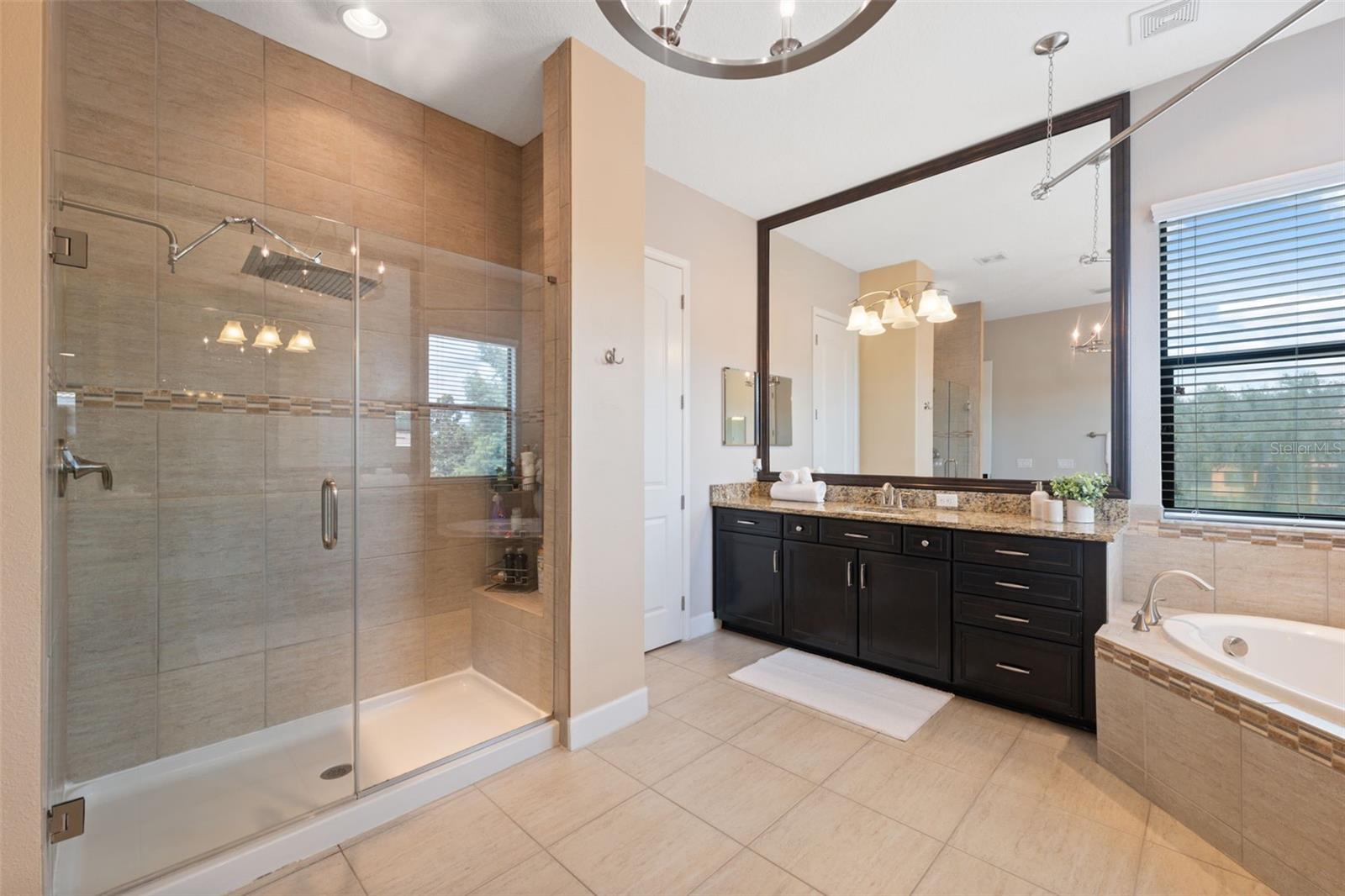 2591 GRAND CYPRESS BLVD — photo 36