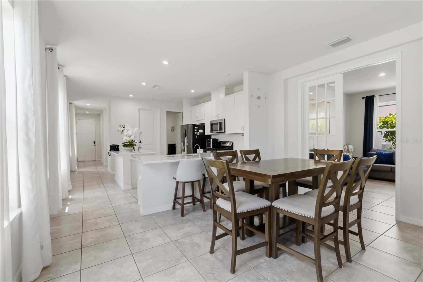 5517 SUMMIT GLN — photo 10
