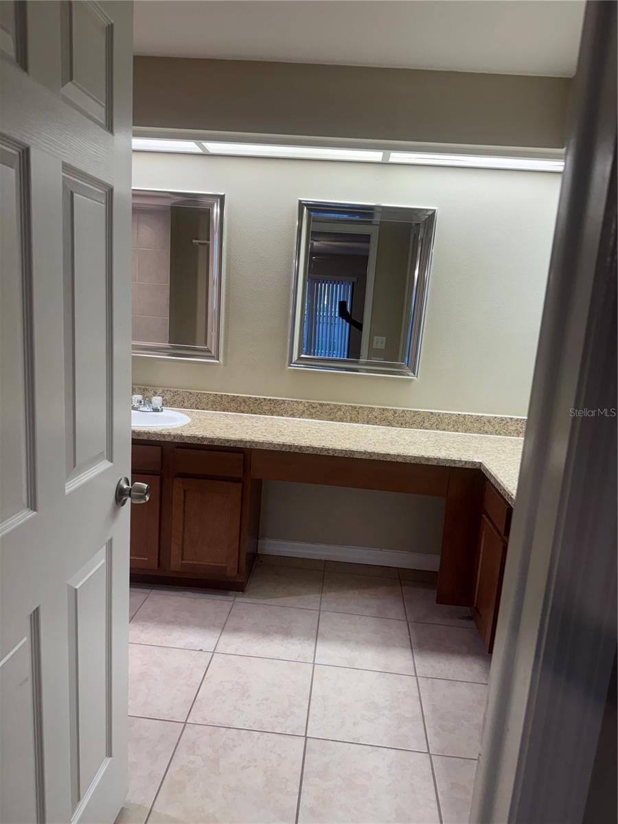 2537 ARBORWOOD DR — photo 12