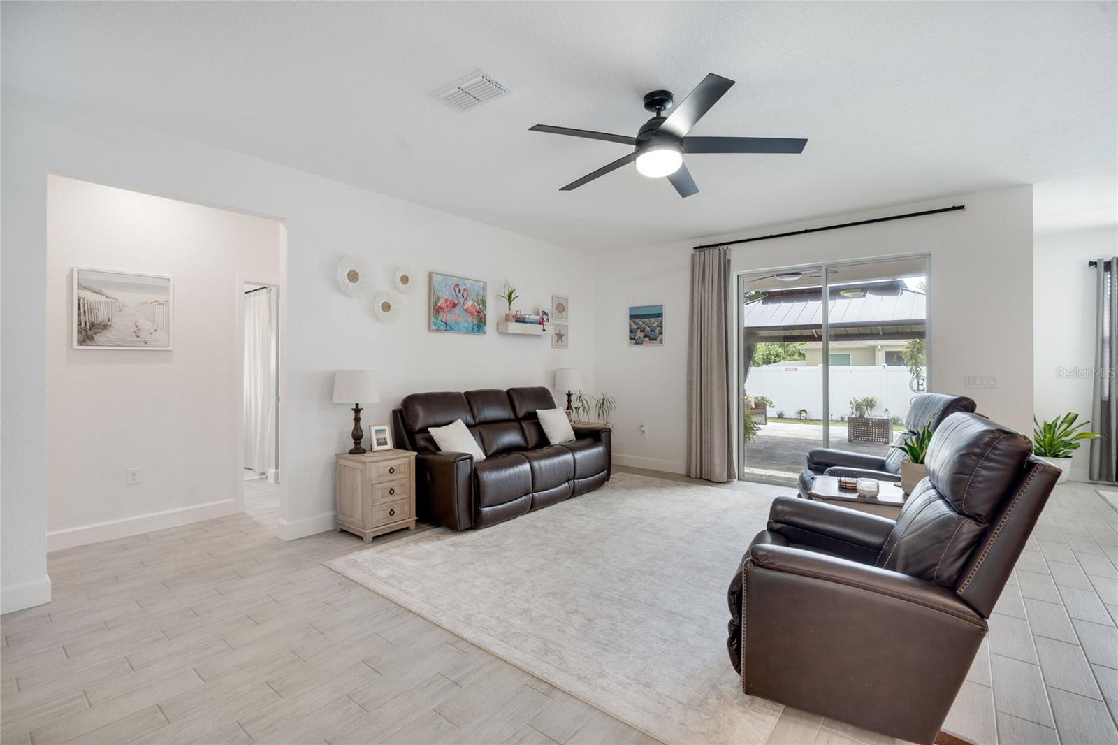 4033 UNION LN — photo 6