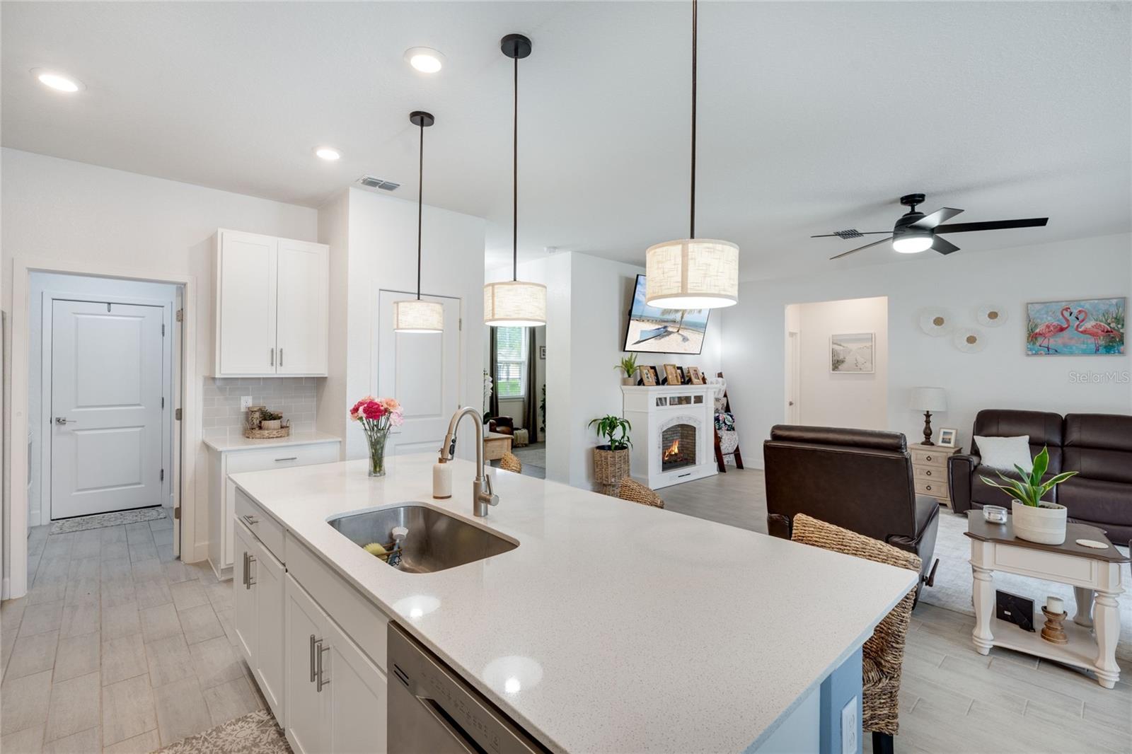 4033 UNION LN — photo 13