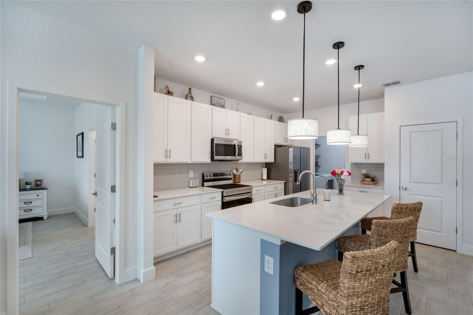 4033 UNION LN — photo 14
