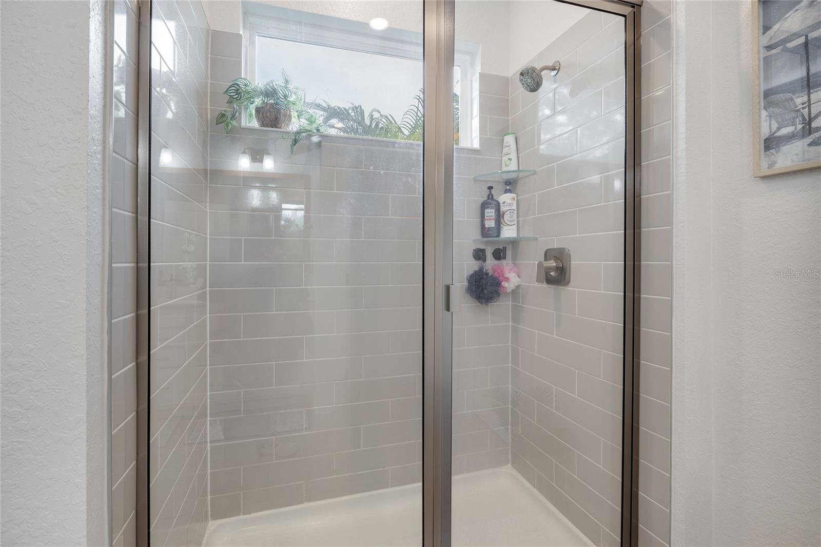 4033 UNION LN — photo 25