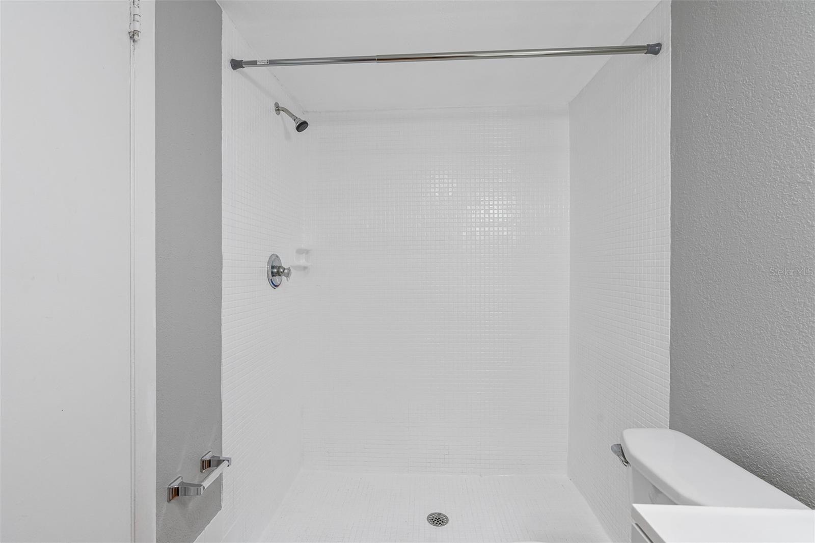 6338 NEWTOWN CIR #38B4 — photo 17