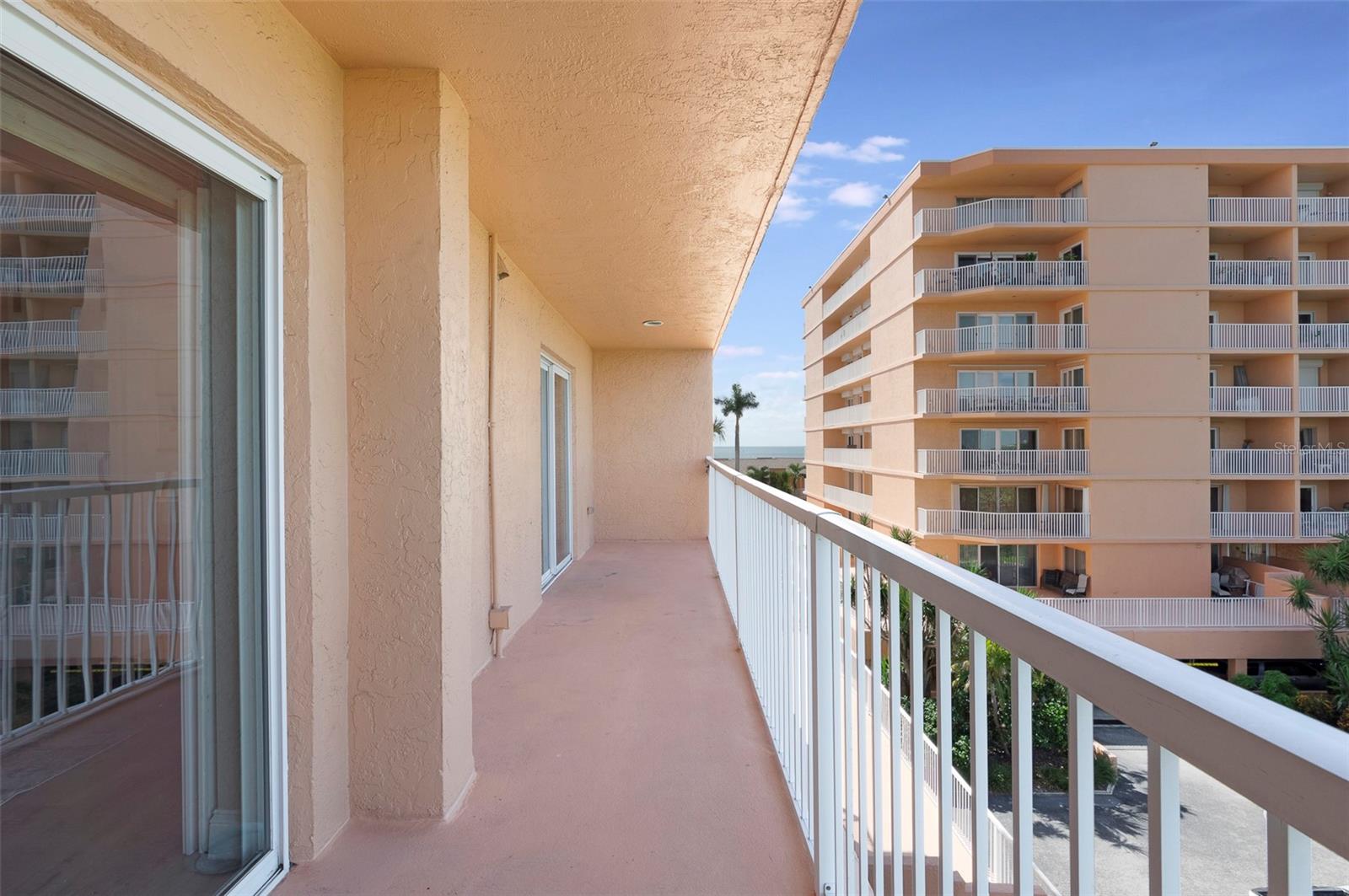 7430 SUNSHINE SKYWAY LN S #405 — photo 33