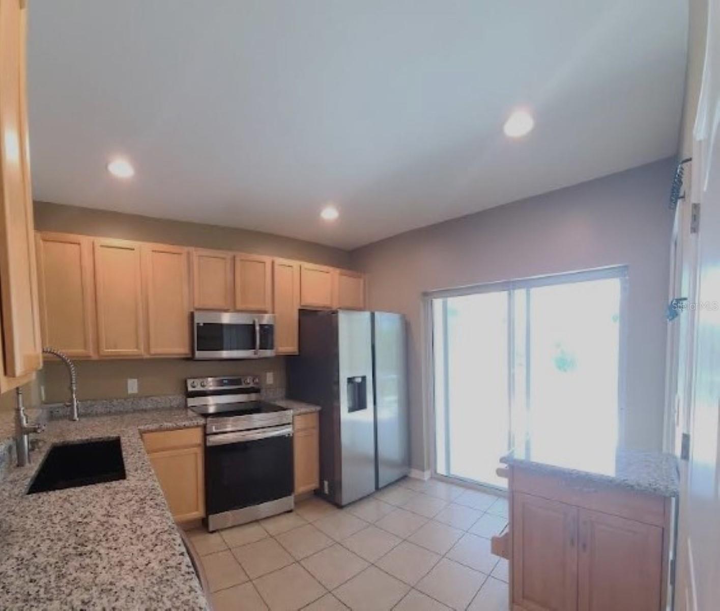 15746 STABLE RUN DR — photo 11