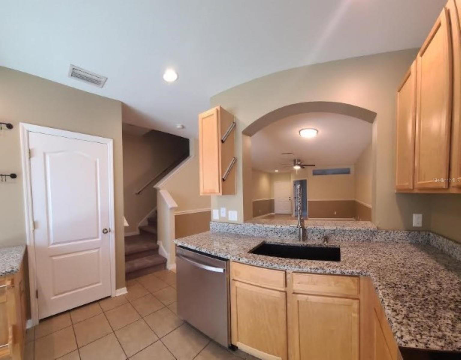 15746 STABLE RUN DR — photo 15