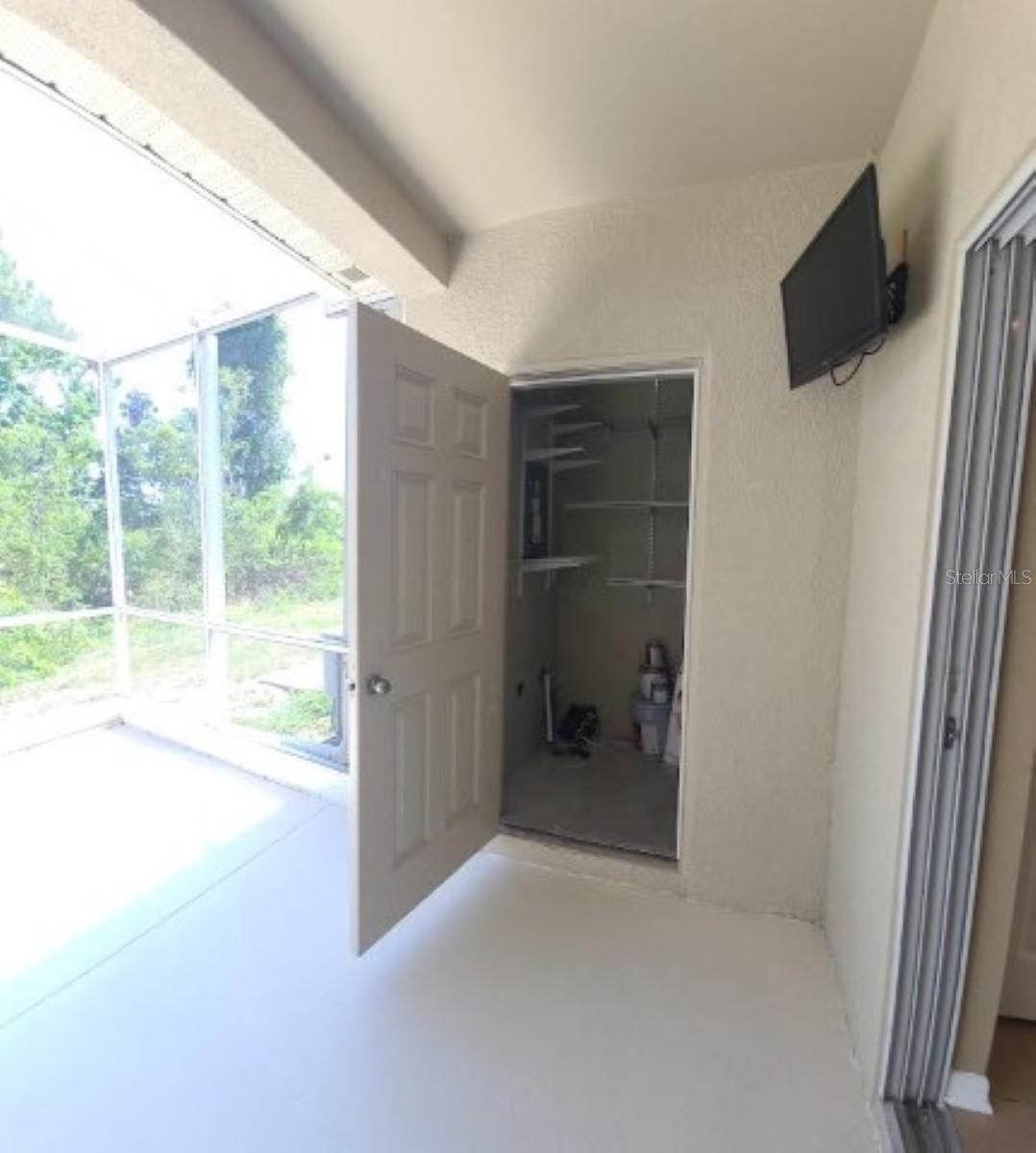 15746 STABLE RUN DR — photo 40